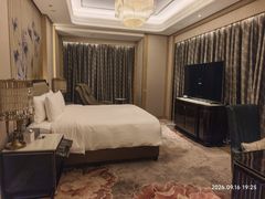 -美食汇自助餐厅(成都万达瑞华酒店)