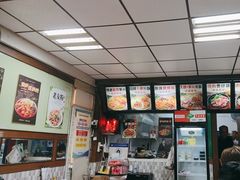 -龙香记桂林米粉(东扬威街11号楼店)
