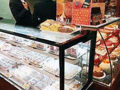 面包甜点陈列柜-新侨三宝乐面包店(崇文门店)