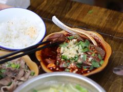 -小杨翘脚牛肉