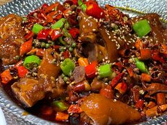 -叶派龙虾•招牌香辣蟹·海鲜(中海国际店)