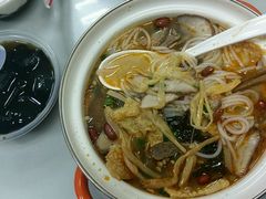 -丽丽三鲜螺蛳粉(田林路店)