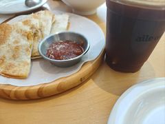-爱樂咖啡(青年体育公园店)