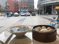 -百年尹氏汤包(湖南路狮子桥店)