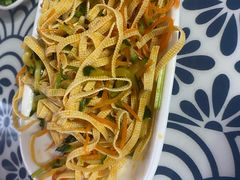 -鲁毓鲜蓬莱小面(黄山路店)