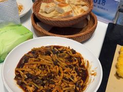 -望海湾鱼头泡饼·天津菜(空港店)