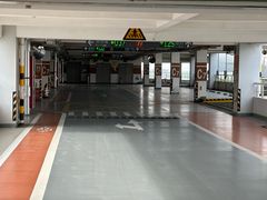 -浦东机场p4停车场