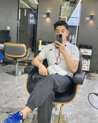 -藤野造型烫发染发