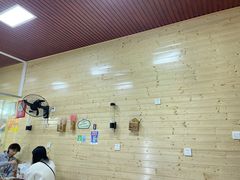 大堂-胡仁根胡记炸炸炸