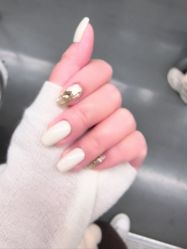 -手牵手美甲