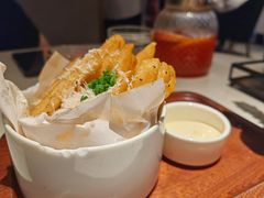-阿妮叶李(光谷世界城店)
