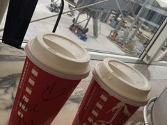 -星巴克(香港国际机场44号闸店)