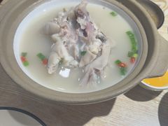 -叁煨蹄花·下饭盐帮菜(人民广场店)