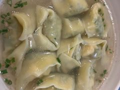 荠菜虾仁大馄饨-东泰祥生煎馆(陕西南路店)