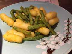 -蜜桃餐厅·江浙融合菜(荟聚购物中心店)