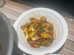 -三湘四水正宗湘菜(君峰路店)