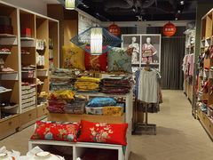 -裕华国货(牛车水总店)