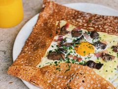 鸡蛋蘑菇熏肉荞麦可丽饼-RAC BAR(安福路店)