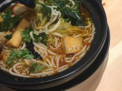 -Hi Joopo Hot Pot 吉阿婆麻辣烫
