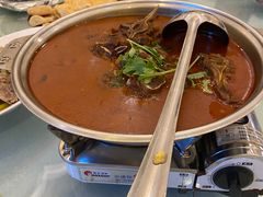 -马尔龙新疆饭店·清真(瑞景店)