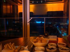 -瑰丽酒店·海吧·天际下午茶·现场DJ·天台酒吧