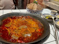 -旧街市鲜货老火锅(大光路店)