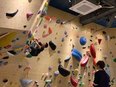 -Upper Climbing Gym 攀岩(华侨城店)