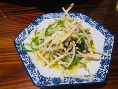 太湖芦苇根炒肉丝-呼吸森林·生态农庄农家乐私房菜