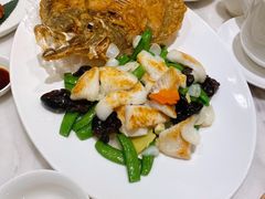 -香港百合居(LCM置汇旭辉广场店)