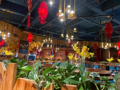 -老滇山寨•云南特色菜•地方菜•民族风情歌舞表演(金碧店)