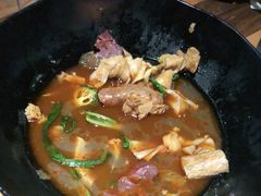-万记麻辣烫国展总店