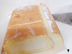 生乳卷-顶东面包花园·生日蛋糕(世博店)