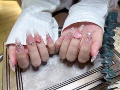-隅日式美甲美睫專門店
