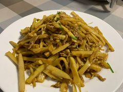 茶笋炒肉-华春餐馆(鱼山路店)