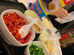 -鲜入围煮花胶鸡海鲜火锅