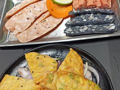 -山野的朋友露营炭火烤肉