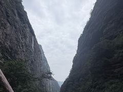 -三叠泉瀑布