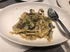 奶油意面-WOLFGANG PUCK KITCHEN & BAR(迪士尼小镇店)