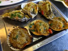 -覃记海鲜美食餐厅