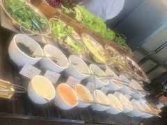 -圣丰索菲特·2 On 988 Café 自助餐厅