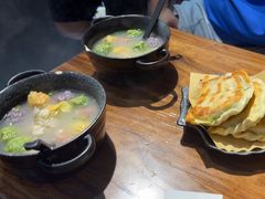 -地二手作鱼汤馄饨(上街里店)