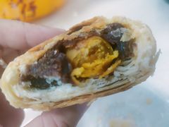蛋黄酥-诚志饼家·小凤饼非遗传承(中山六路店)