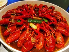 -龙巢盱眙龙虾·牛蛙·烧烤宵夜(八卦岭店)