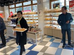 面包甜点陈列柜-85度C(生甜甜圈研究工坊·上海平凉店)
