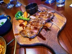 -列娜餐厅