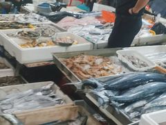 -济南海鲜大市场
