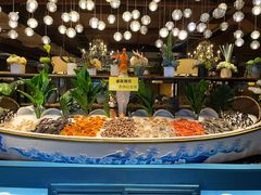 -领鲜活海鲜榴莲自助火锅(东门店)