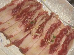 -山川小町·极番烧肉(新地假日广场店)