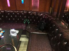 包房-乐圣量贩KTV自助餐(崇文店)