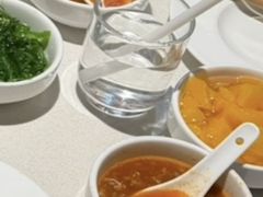 -海底捞火锅(长宁路龙之梦店)
